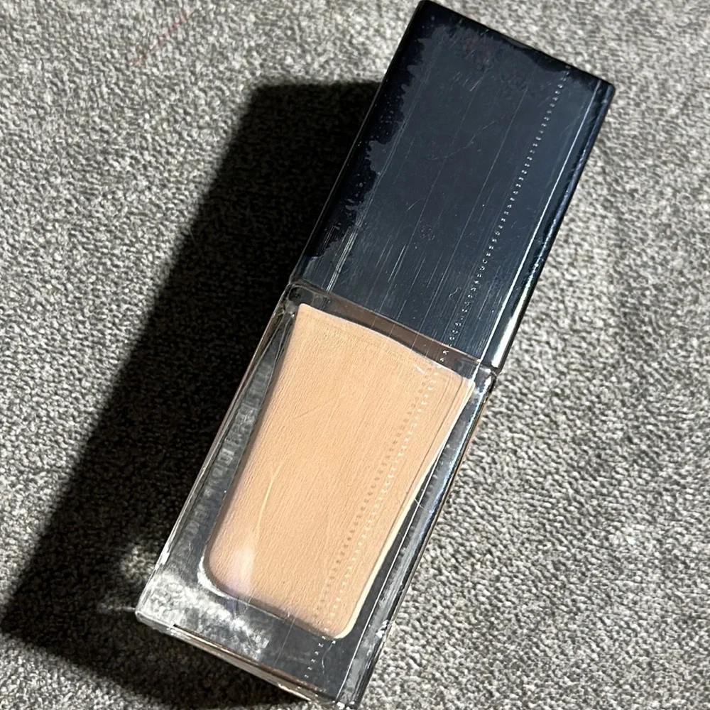 🥰🥰City Color Be Nude Foundation🥰🥰